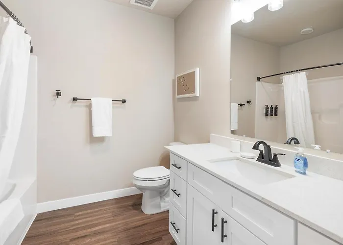 Apartment Landing - Solace At Ballpark Village *